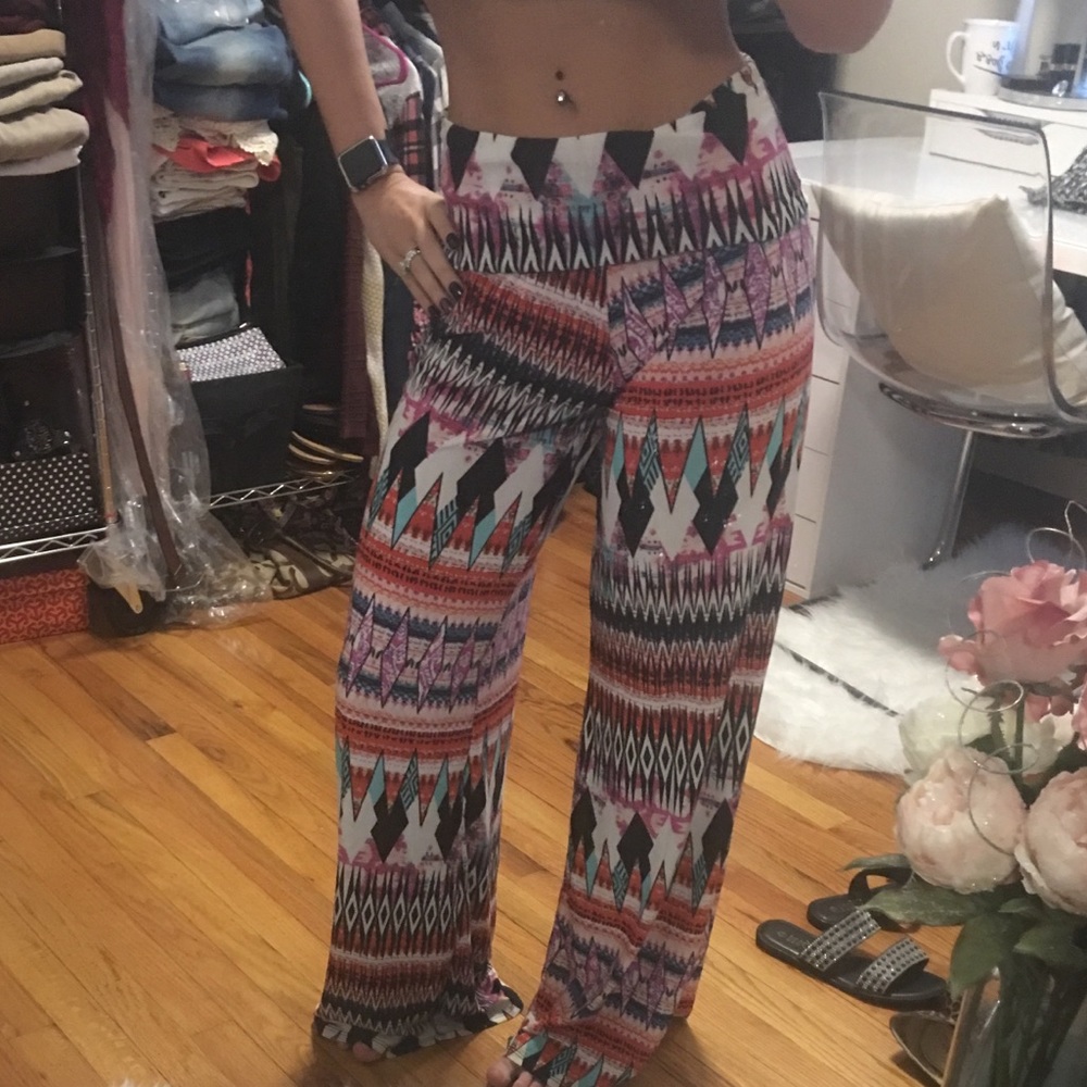 Aztec Design Pants🤍